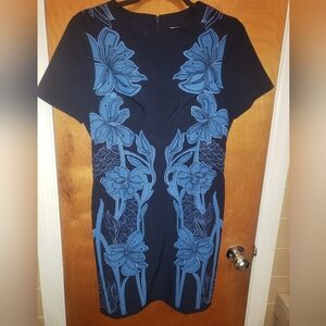 NWOT Karen Millen blue floral mini shift dress